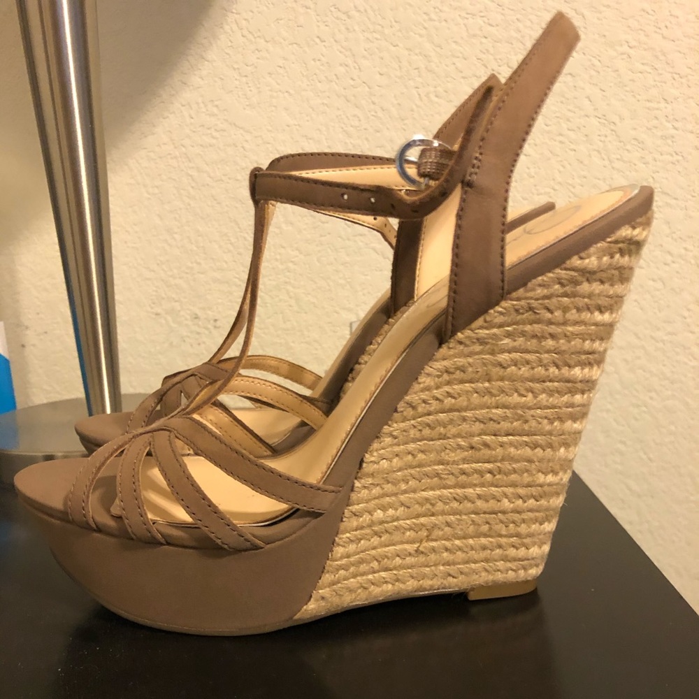 Jessica Simpson Wedges